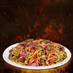 Tallarín saltado (carne)