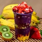 Açaí com Salada de Frutas