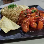 Cha. Pollo + Pollo con Piña
