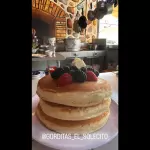 HOT CAKES