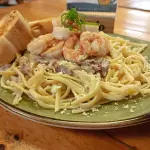 Linguini carbonara