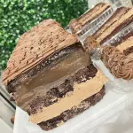 Fatia de bolo brigadeiro bel