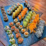 100 piezas de sushi