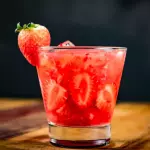 Caipirinha de Morango cachaça 500 ml
