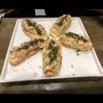 BRUSQUETA À ITALIANA