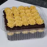 Brownie recheado com doce de leite