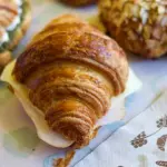 Croissant de Jamón y Queso