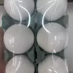 Meia dúzia de ovos