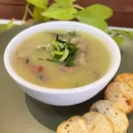 Caldo de batata doce
