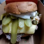 Cheese pickles sin papas