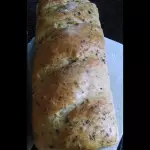 Pão artesanal de ervas finas