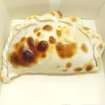 Empanada de Queijo e Cebola