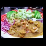 CAMARONES EN AGUACHILE