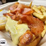 DOGO TOCINO Y QUESO