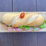 Baguete de salamito