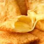 UN PASTEL DE QUEIJO