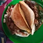 Quesabirria dorada