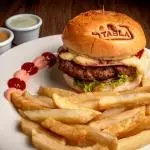HAMBURGUESA LA TABLA  200 Grs