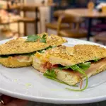 Baguete de Parma e tomate confit