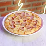 TOCINETA CON QUESO