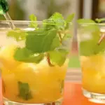 CAIPIRINHA DE RÚCULA C/ ABACAXI