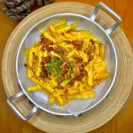 Batata Frita c/ Cheddar e Bacon