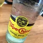 Agua Mineral Topo  Chico