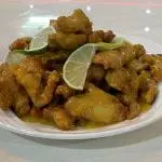 Pollo salsa limón