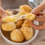 Pão de queijo tradicional