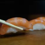 NIGUIRI SALMAO