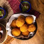 Bolinho de Camarão