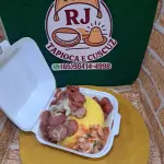 Cuscuz calabresa acebolada