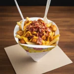 Cono mix de papas y pollo frito