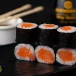 HOSSOMAKI SALMÃO ( 8 PÇS )