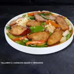 Tallarín con "CHANCHO" y verduras
