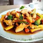 Pollo Al Wok Estilo Oriental