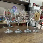 Copas de vidrio personalizadas.
