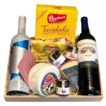 Cesta com Vinho e Frisante