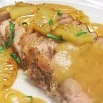Lombo com molho de abacaxi
