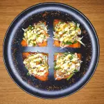 Sushi pizza