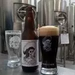 Cerveza artesanal Mariachi Negra
