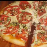 PIZZA NAPOLITANA