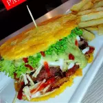 PATACONBURGUER+PAPA+GASEOSA