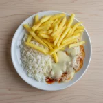 PARMEGIANA DE FRANGO