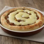 Esfiha de carne com requeijão