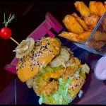 Crispy Chicken & Onion Cheddar Burge
