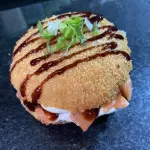 NANI BURGUER SALMÃO TRADICIONAL