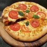 Pizza Mussarela.