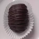 Trufa de morango brigadeiro preto