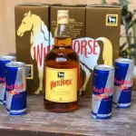 White Horse com red bull